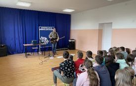 Koncert profilaktyczny Krzysztofa Niedźwieckiego 8