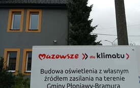 Budowa oświetlenia z własnym źr&oacute;dłem zasilania na terenie Gminy Płoniawy-Bramura 8